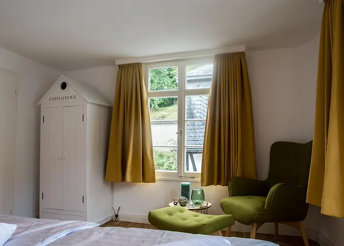 Haus Wunschlos Kirchstrasse * Моншау