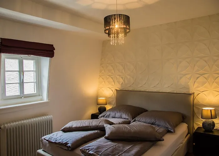 Haus Wunschlos Kirchstrasse مونشاو