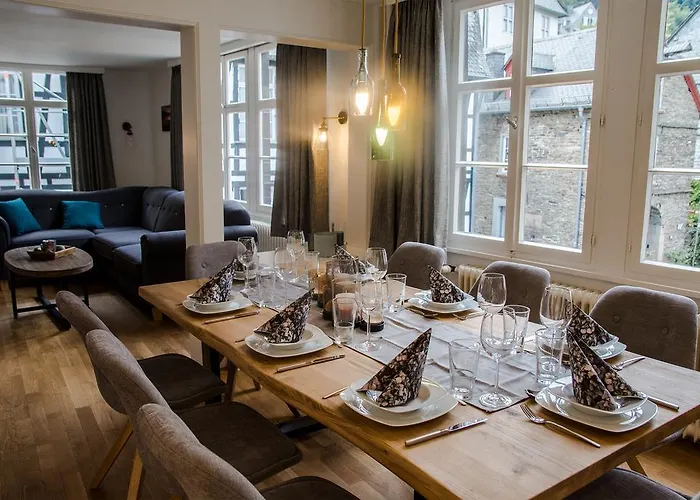 Haus Wunschlos Kirchstrasse Vakantiehuis Monschau